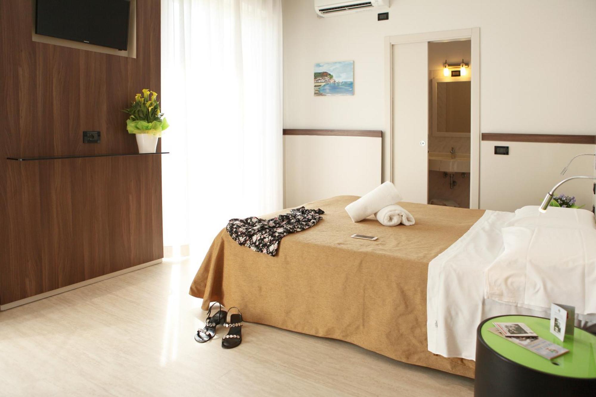 Hotel Mondial Порто-Реканати Экстерьер фото