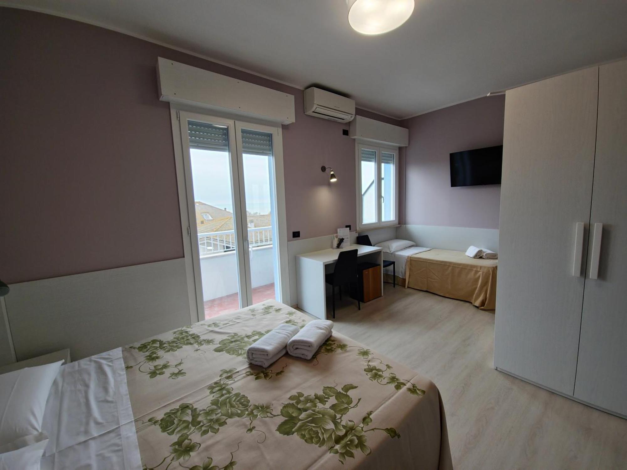 Hotel Mondial Порто-Реканати Экстерьер фото