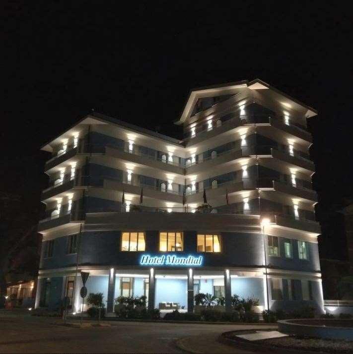Hotel Mondial Порто-Реканати Экстерьер фото